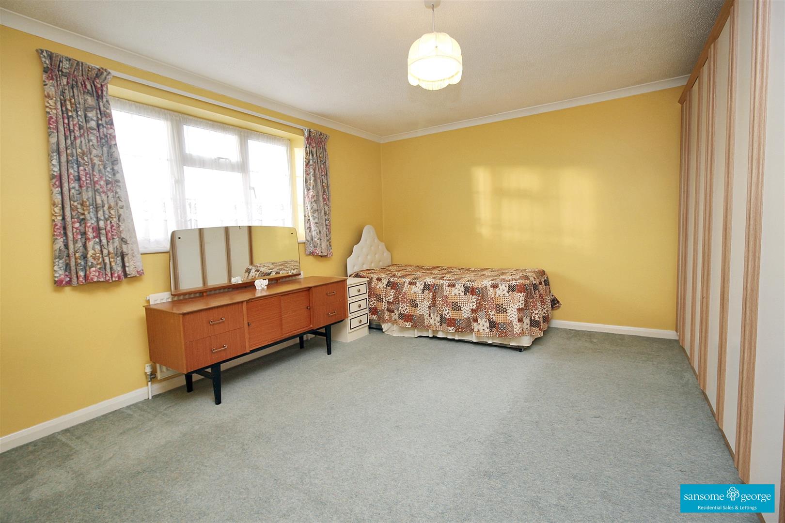 Copse Close, Tilehurst, Reading